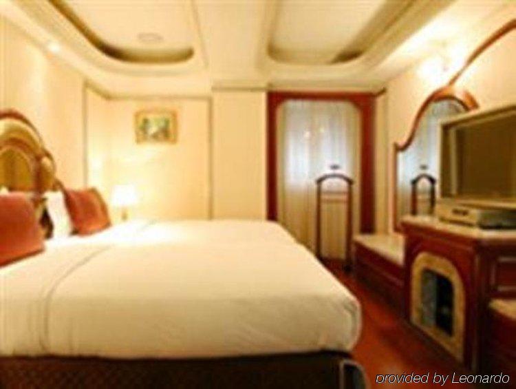 Happiness Hotel Тайбэй Экстерьер фото