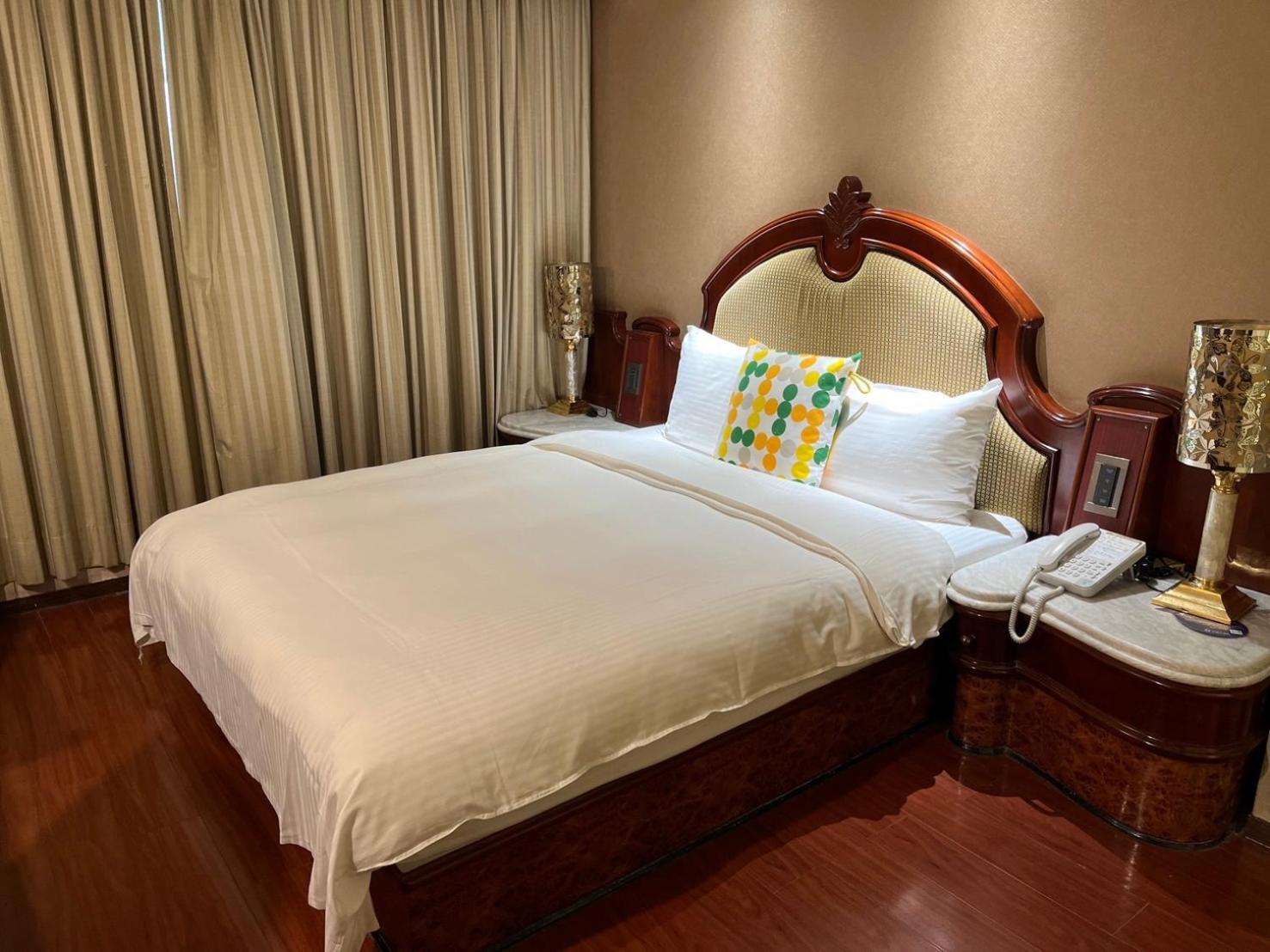 Happiness Hotel Тайбэй Экстерьер фото