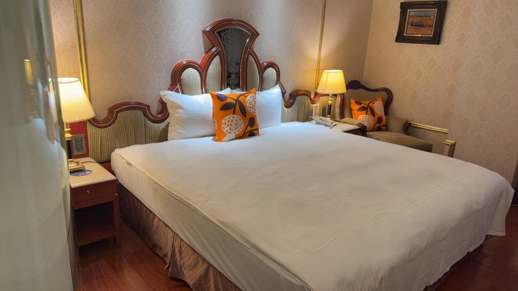 Happiness Hotel Тайбэй Экстерьер фото