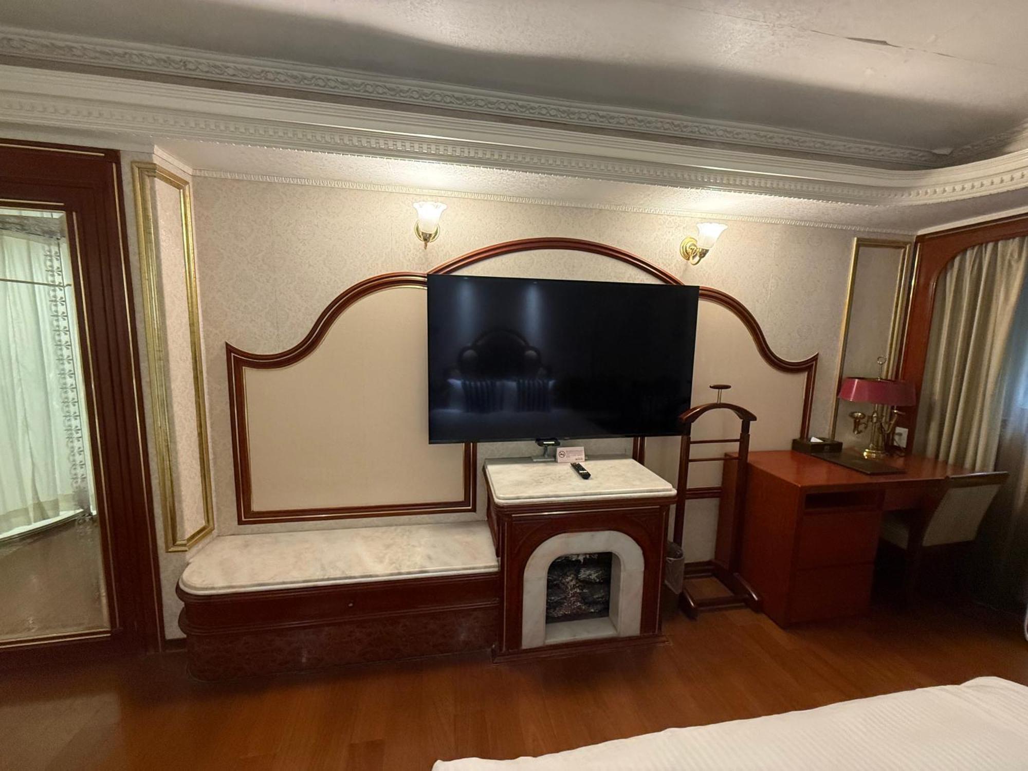 Happiness Hotel Тайбэй Экстерьер фото