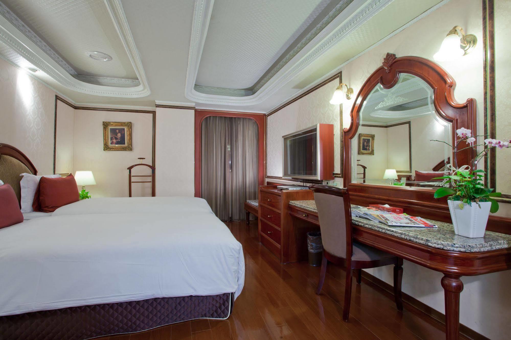 Happiness Hotel Тайбэй Экстерьер фото