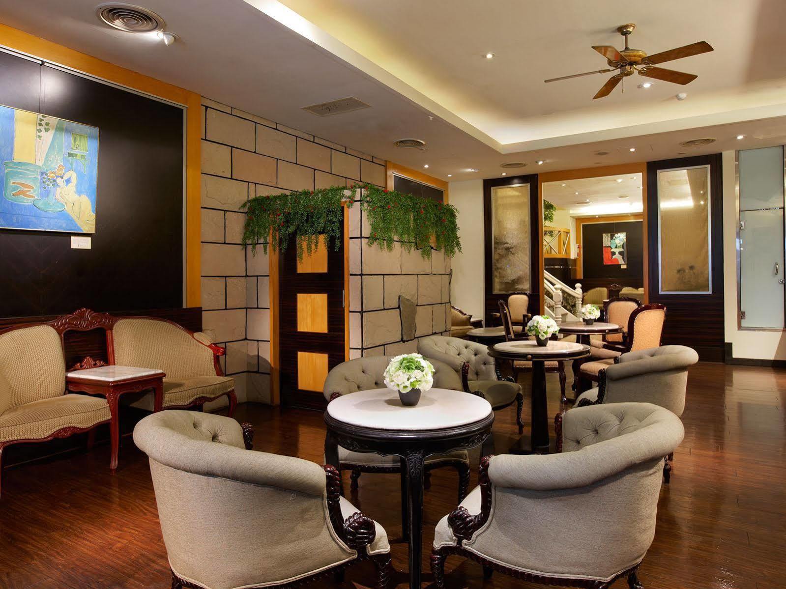 Happiness Hotel Тайбэй Экстерьер фото