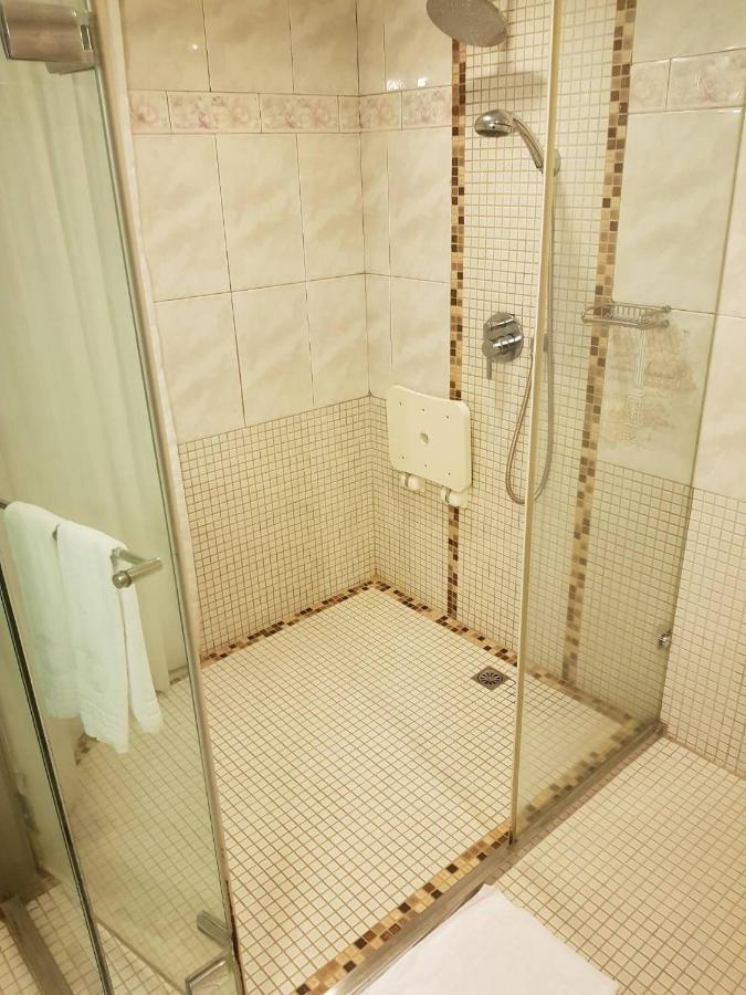 Happiness Hotel Тайбэй Экстерьер фото